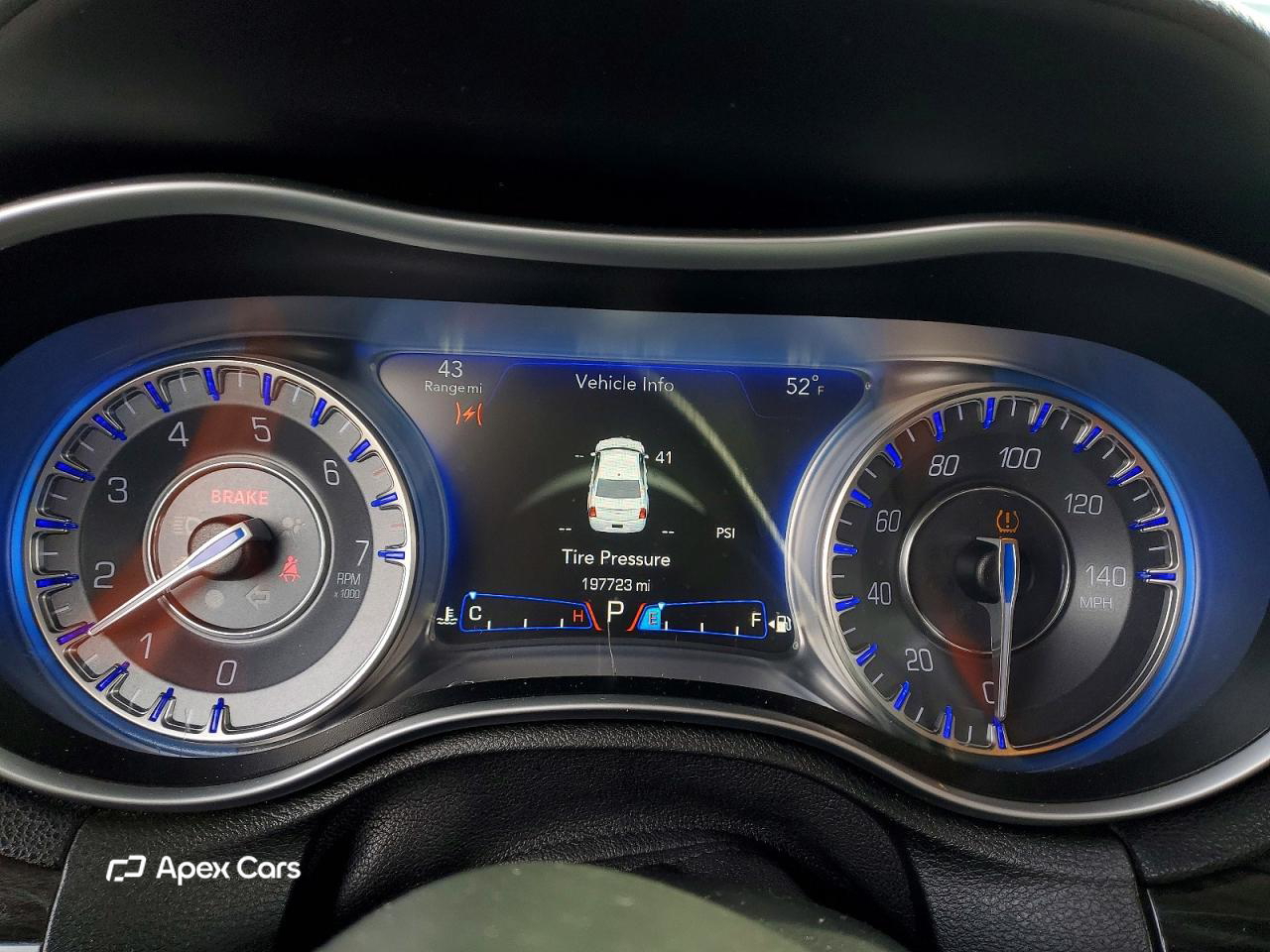 Chrysler 300 2016
