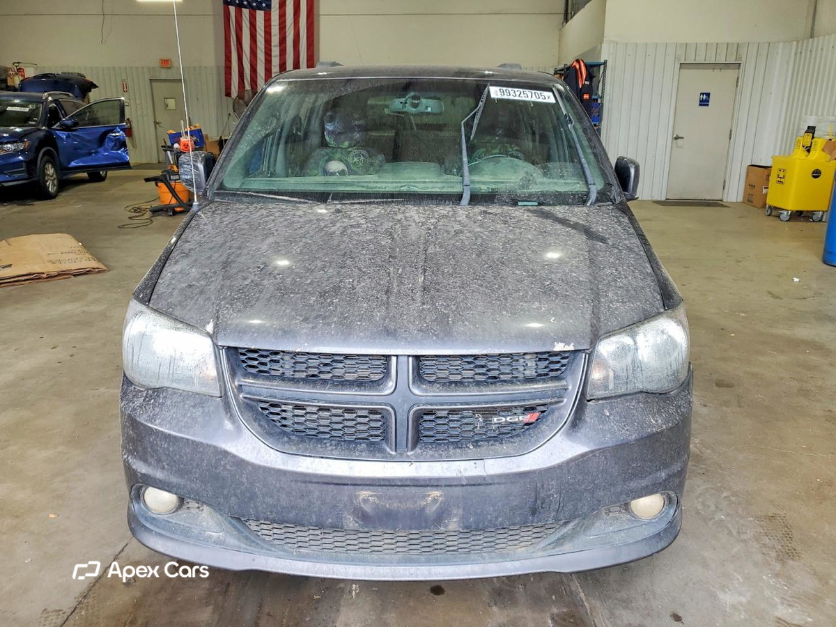 Dodge Caravan 2017
