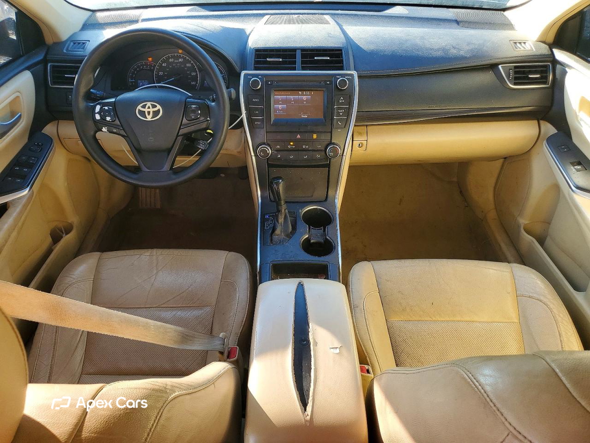 Toyota Camry 2015