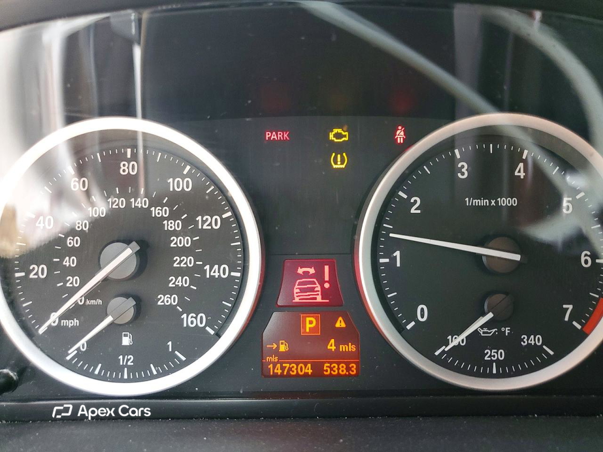 BMW X6 2011