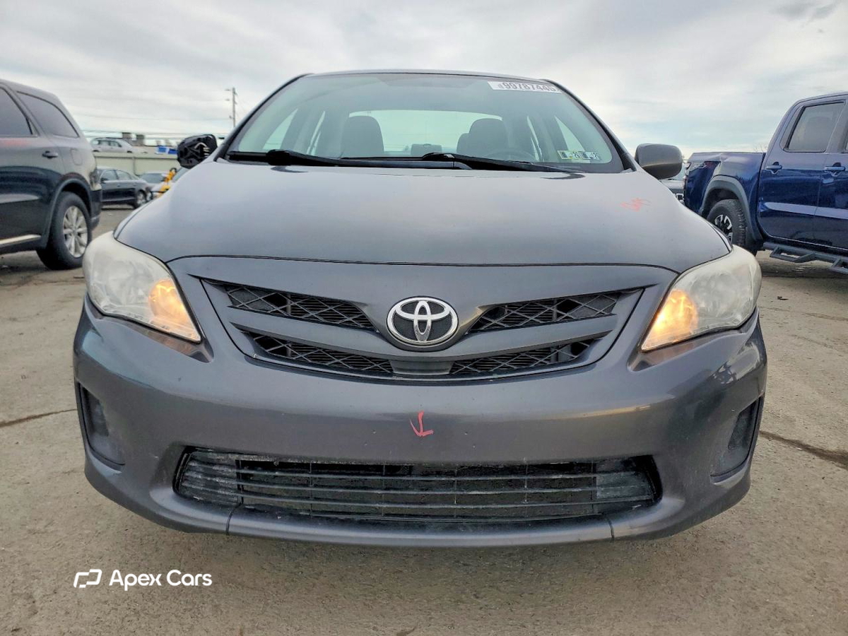 Toyota Corolla 2012
