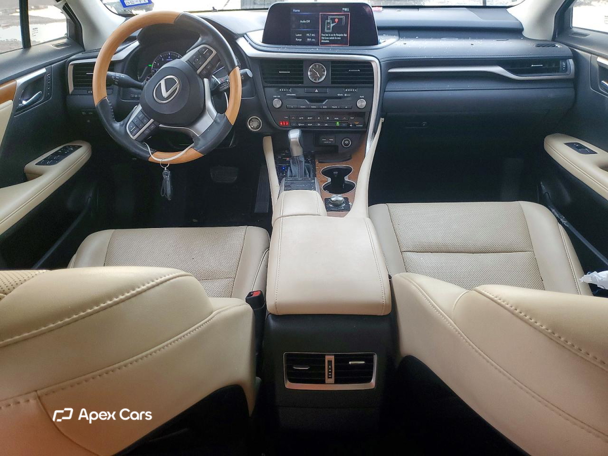 Lexus RX 2021