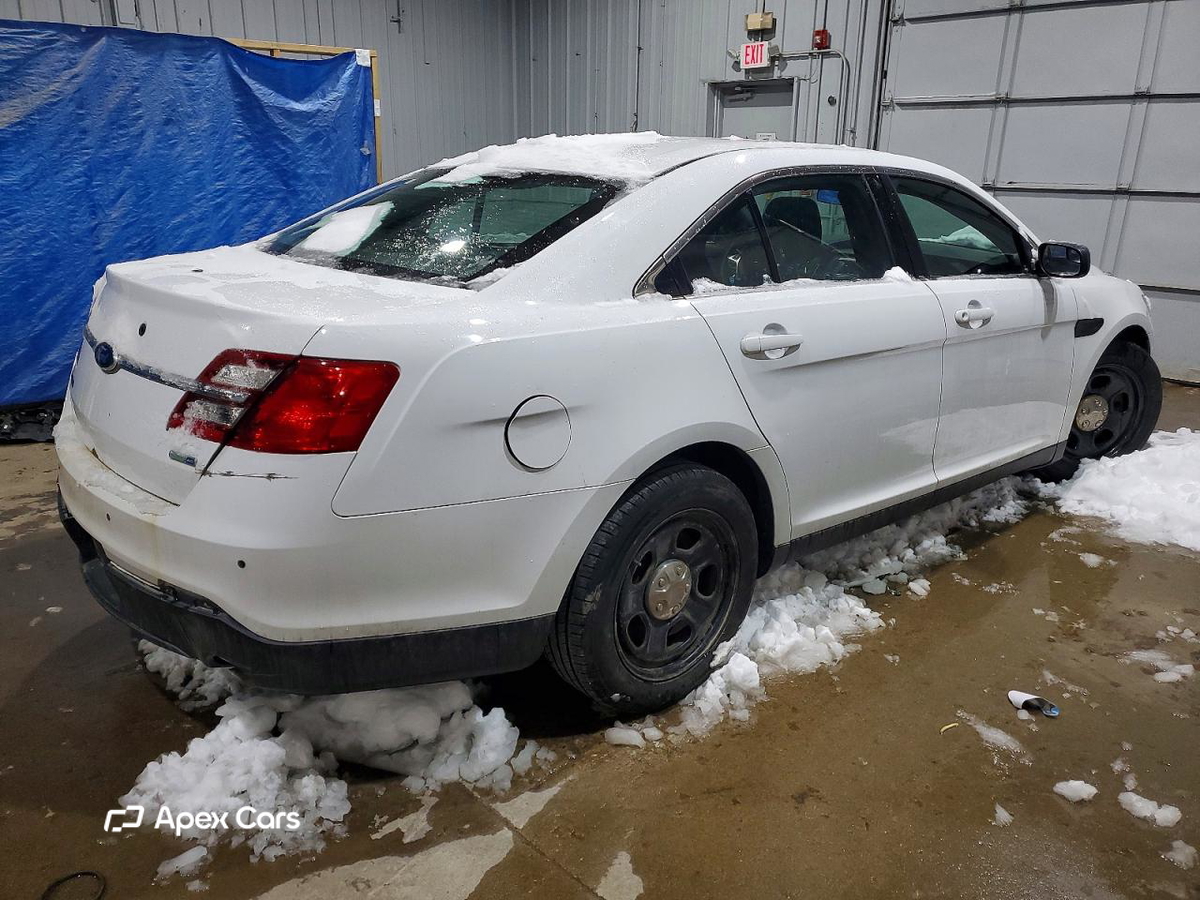 Ford Taurus 2015