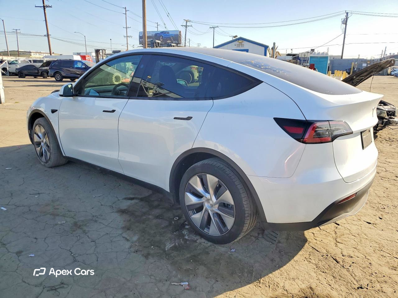 Tesla Model Y 2024