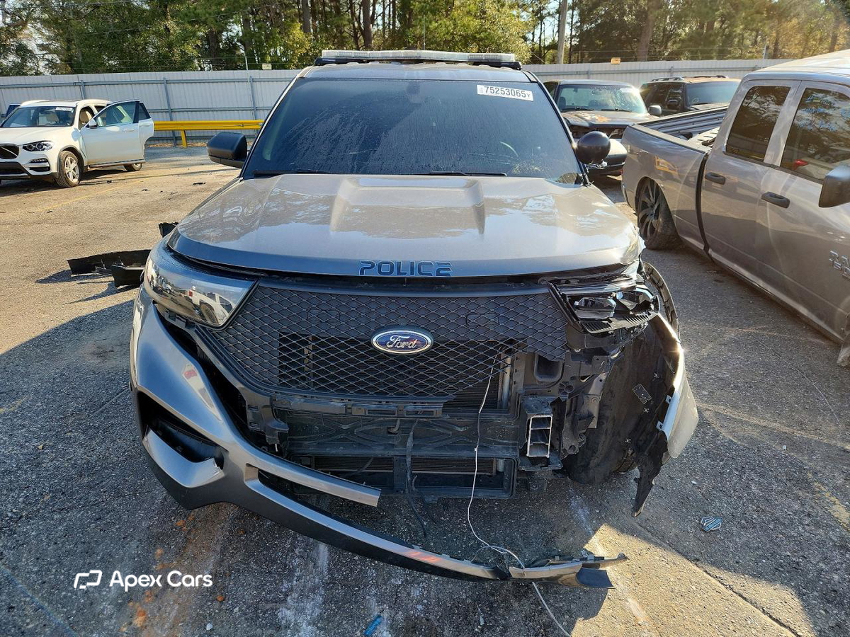 Ford Explorer 2022
