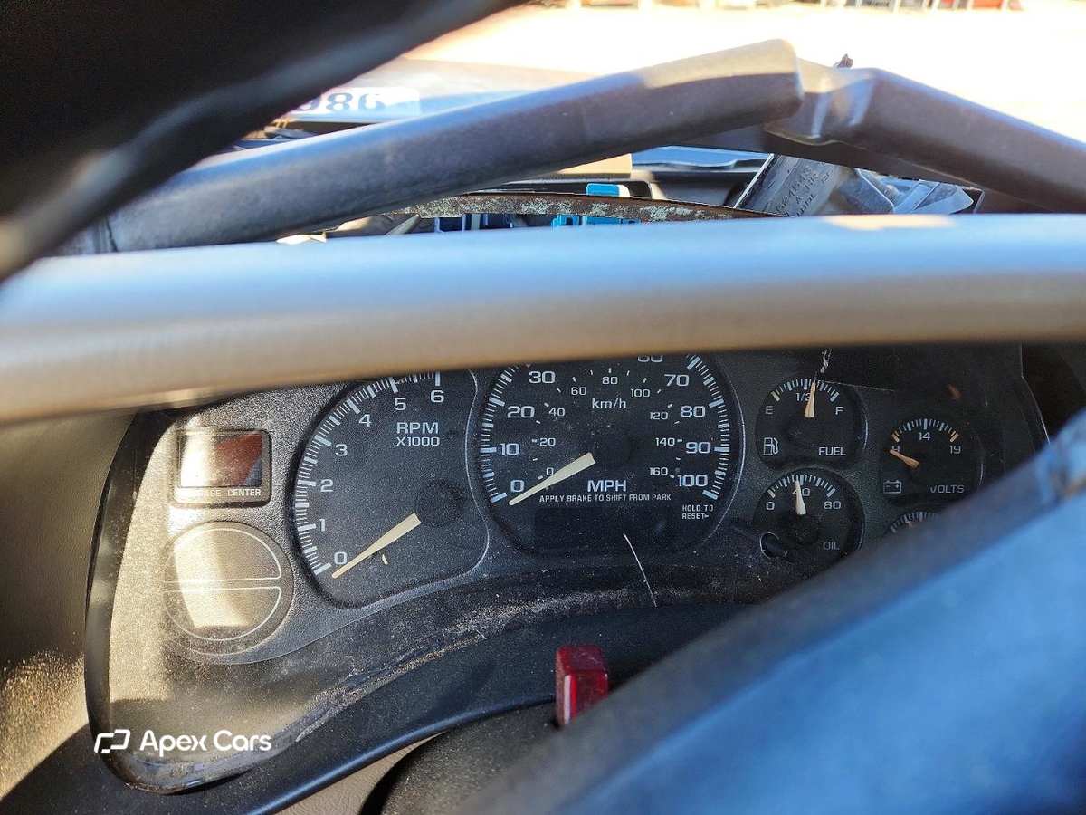 GMC  2000