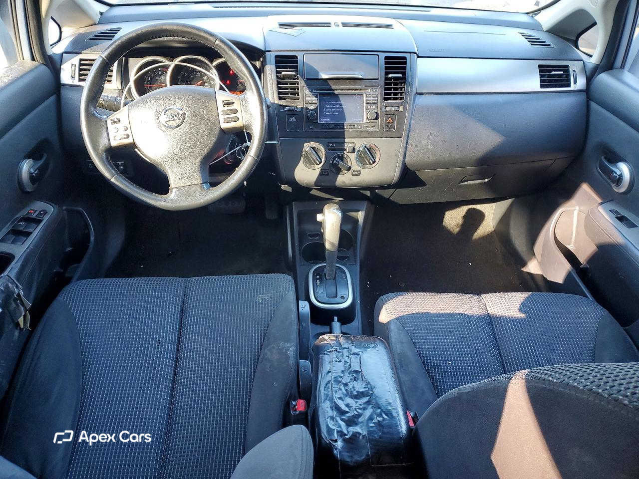 Nissan Versa 2011