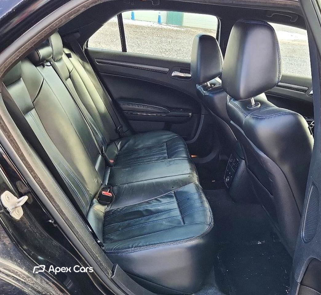 Chrysler 300 2012