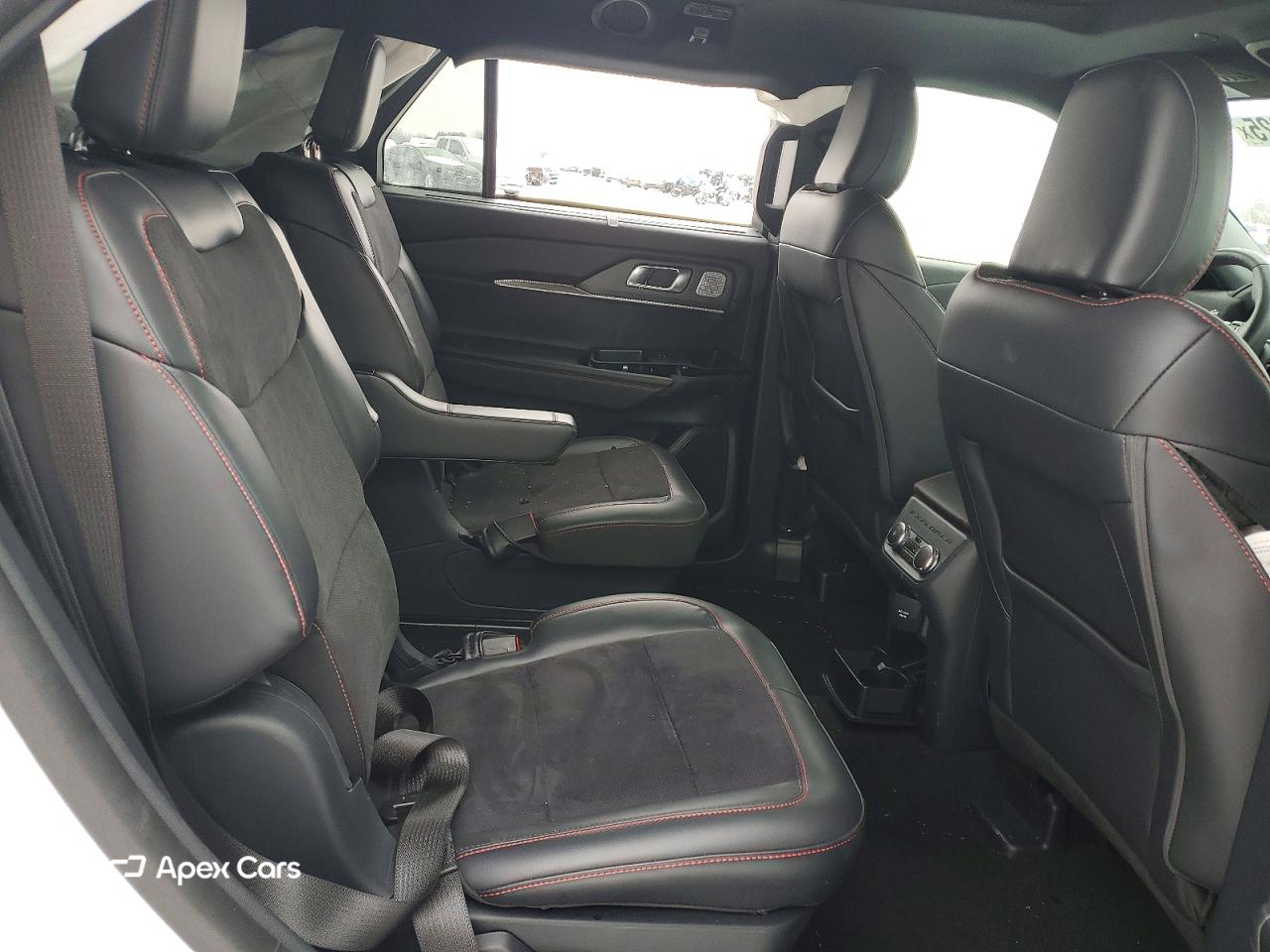 Ford Explorer 2025