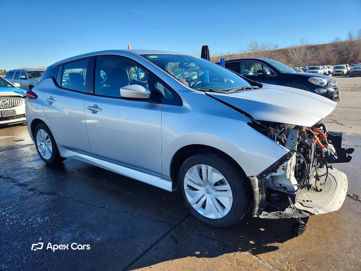 Nissan Leaf 2025