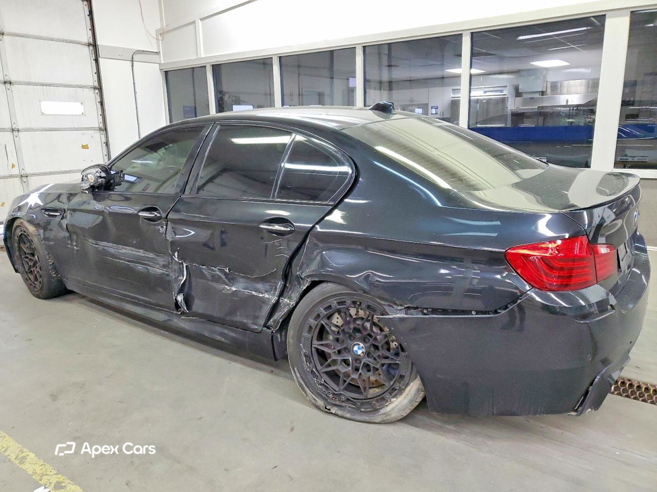 BMW M5 2016