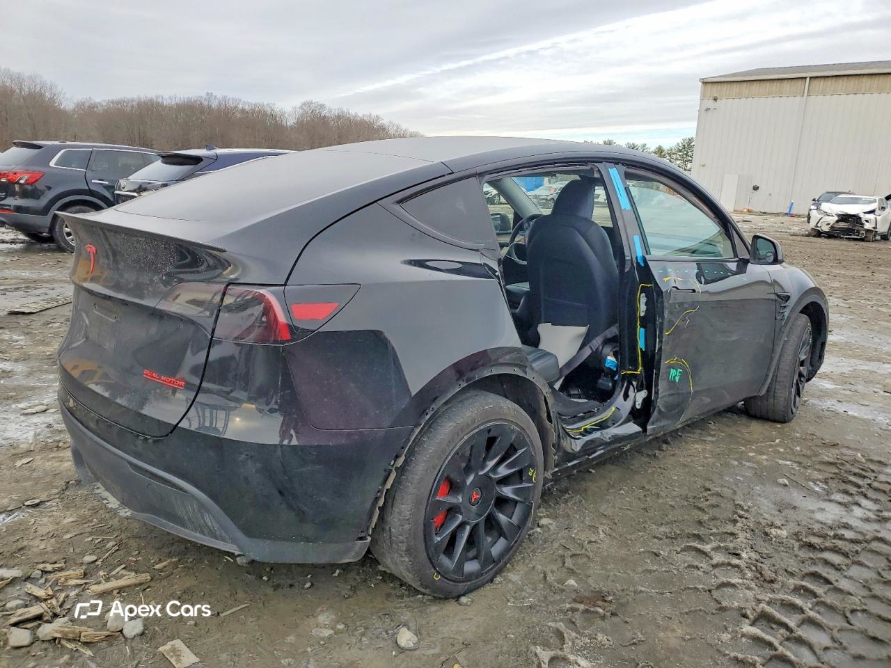 Tesla Model Y 2023