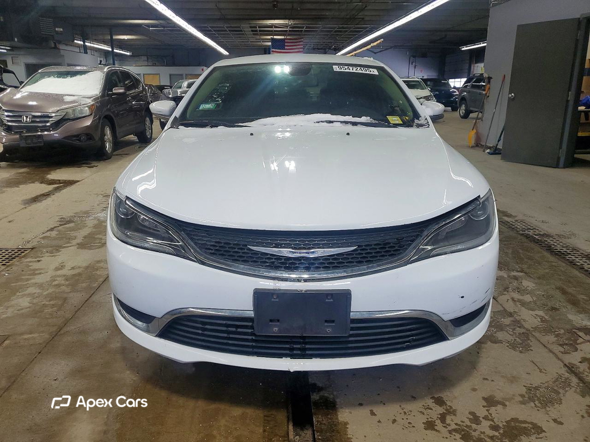 Chrysler 200 2016