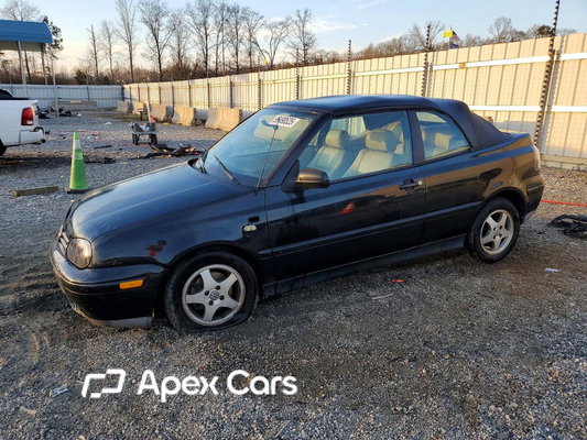 Volkswagen  2000 - Image 1 of 12