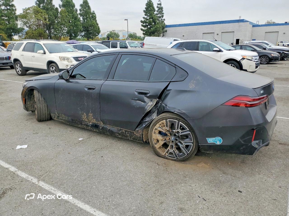 BMW i5 2025