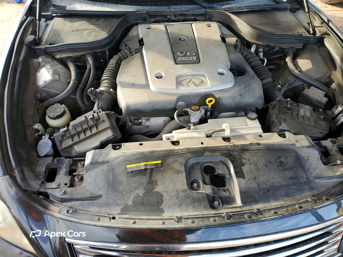 Infiniti G 2010