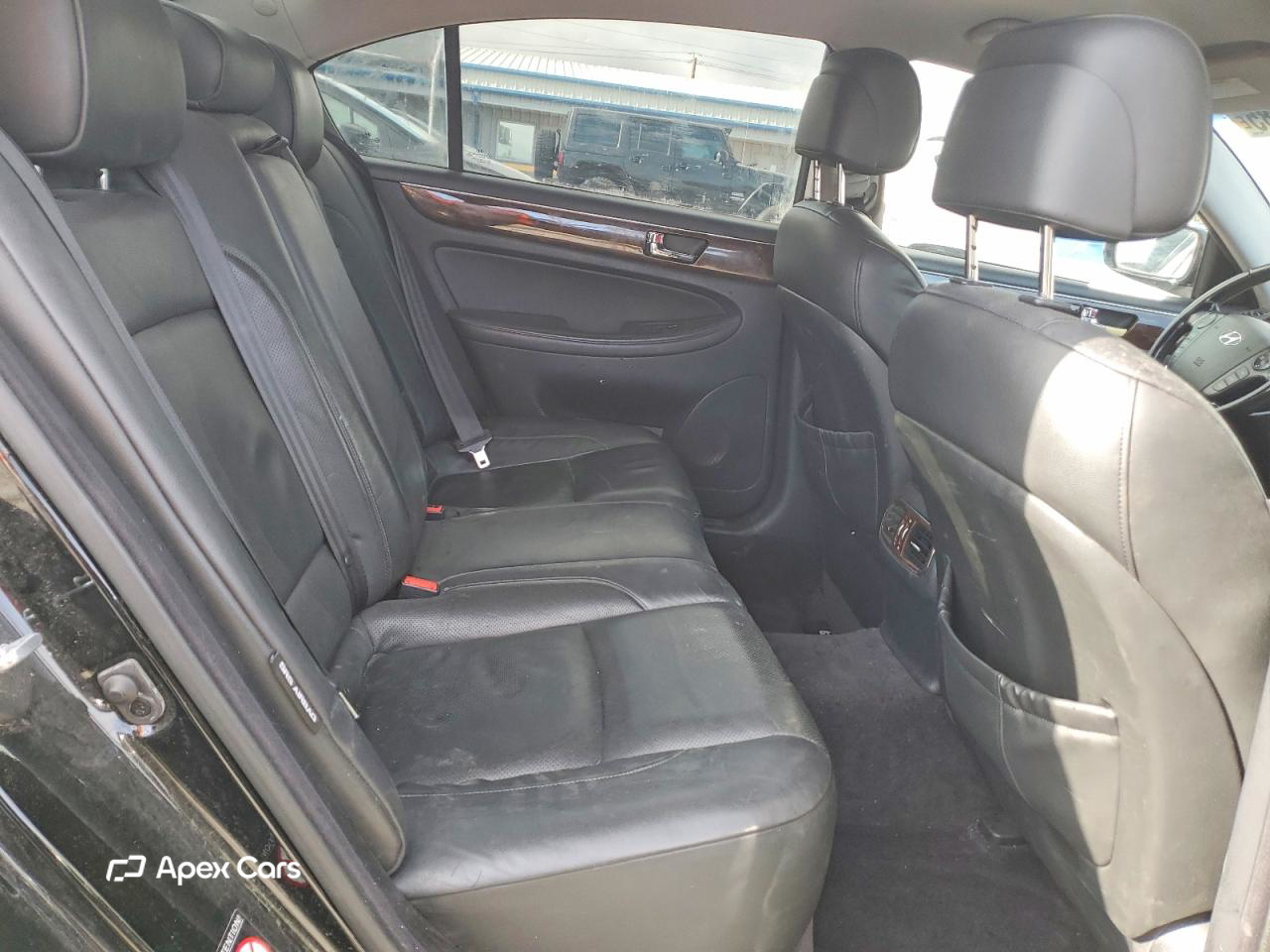 Hyundai Genesis 2009