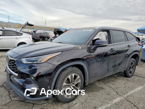 Toyota Highlander 2021 - Image 1 of 14