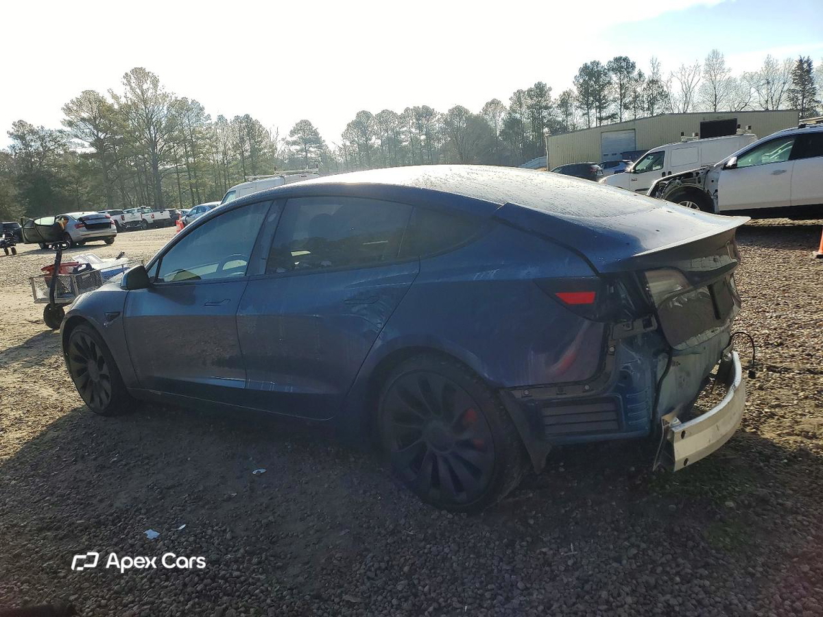 Tesla Model 3 2022