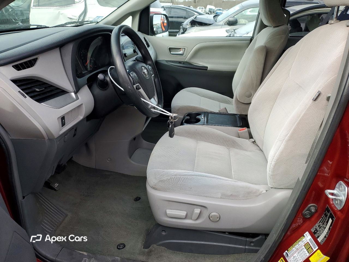 Toyota Sienna 2017