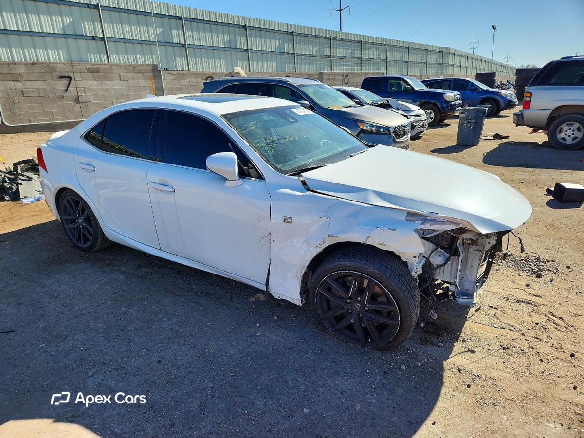 Lexus IS 2017