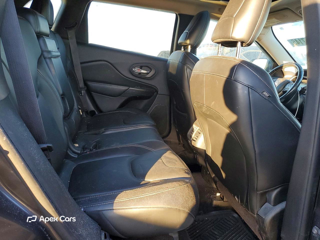 Jeep Grand Cherokee 2016