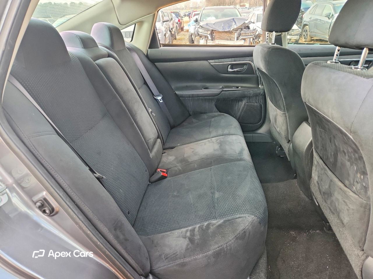 Nissan Altima 2015