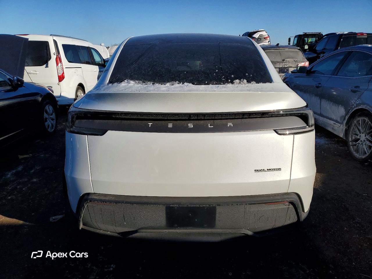 Tesla Model Y 2026