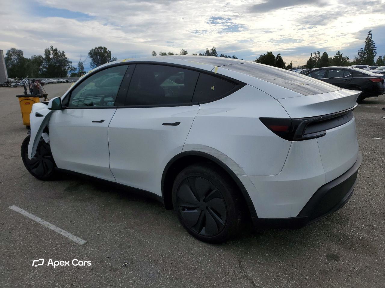 Tesla Model Y 2026