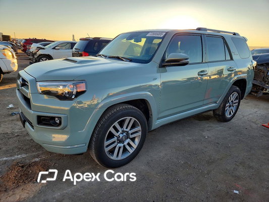 Toyota 4Runner 2023 - Image 1 of 13