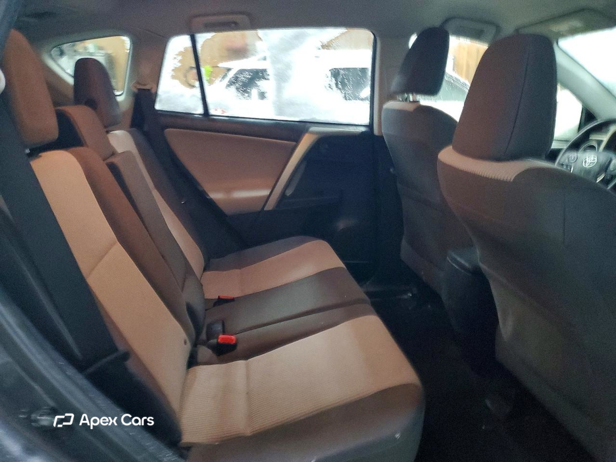 Toyota RAV 4 2015