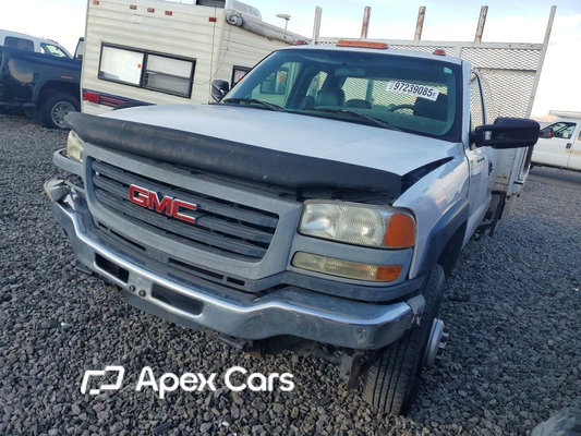 GMC Sierra 2005 - Image 1 of 12