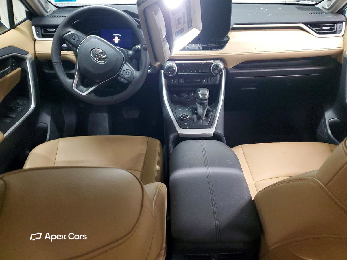 Toyota RAV 4 2024