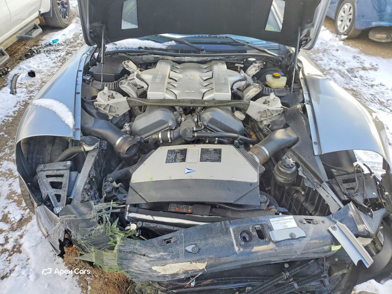 Aston Martin V12 Vanquish 2005