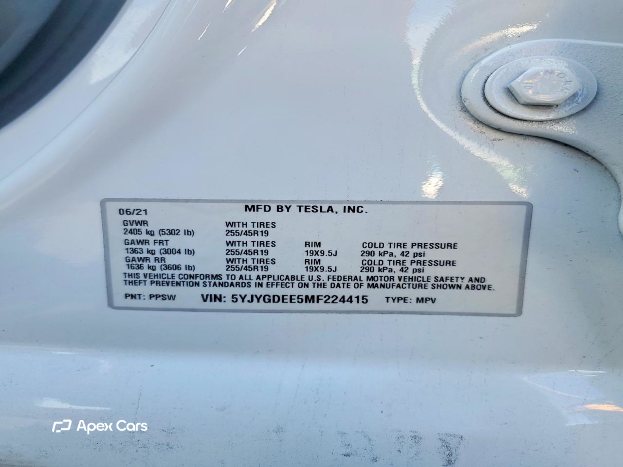 Tesla Model Y 2021