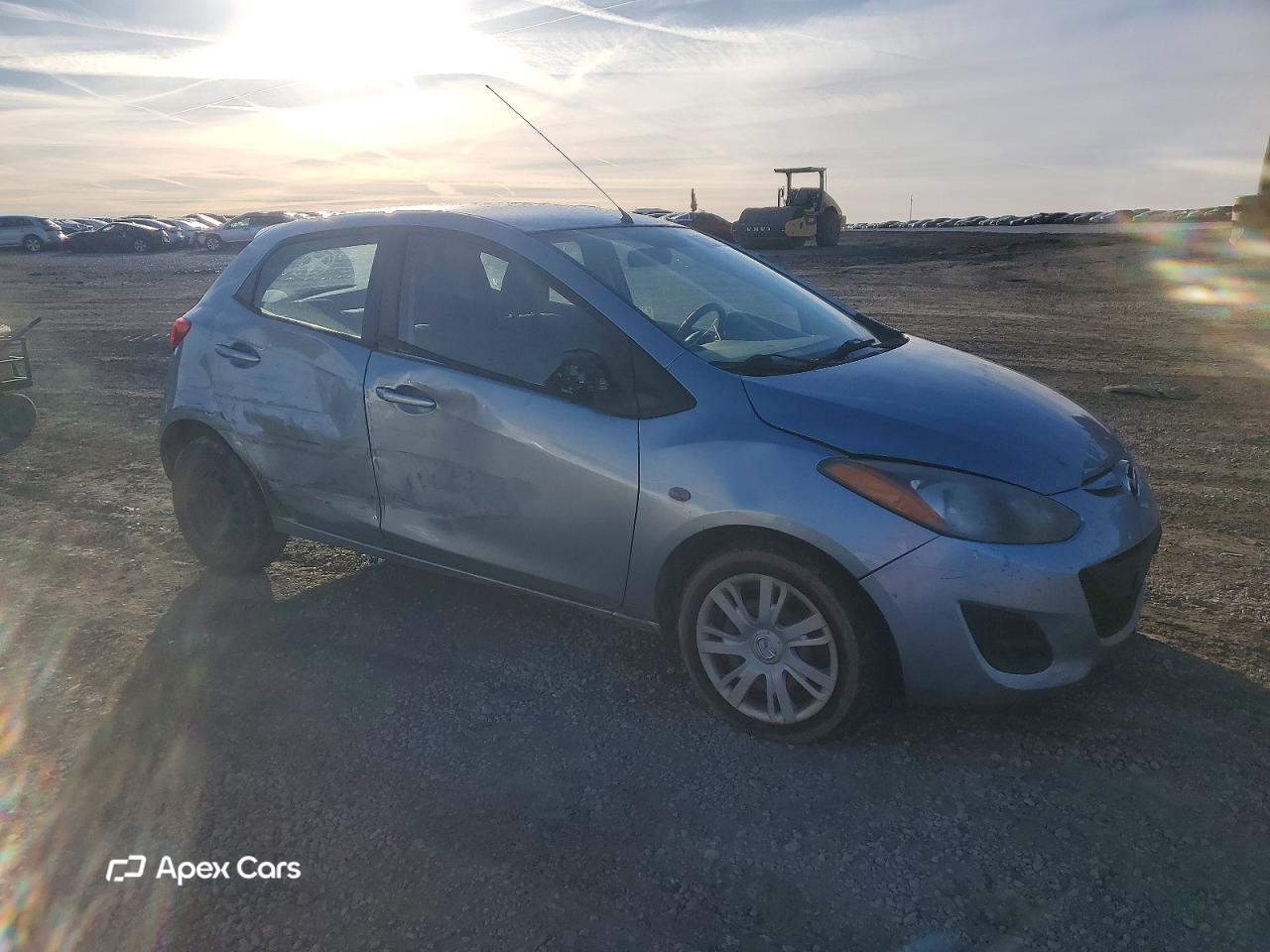 Mazda 2 2013
