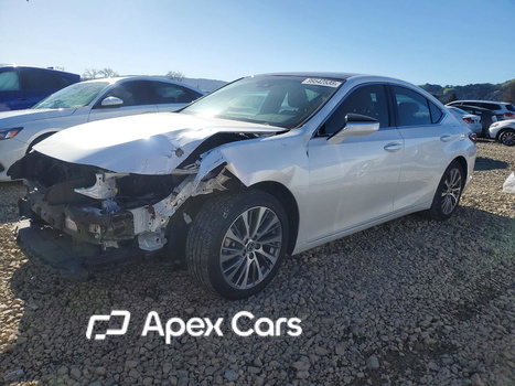Lexus ES 2020 - Image 1 of 14