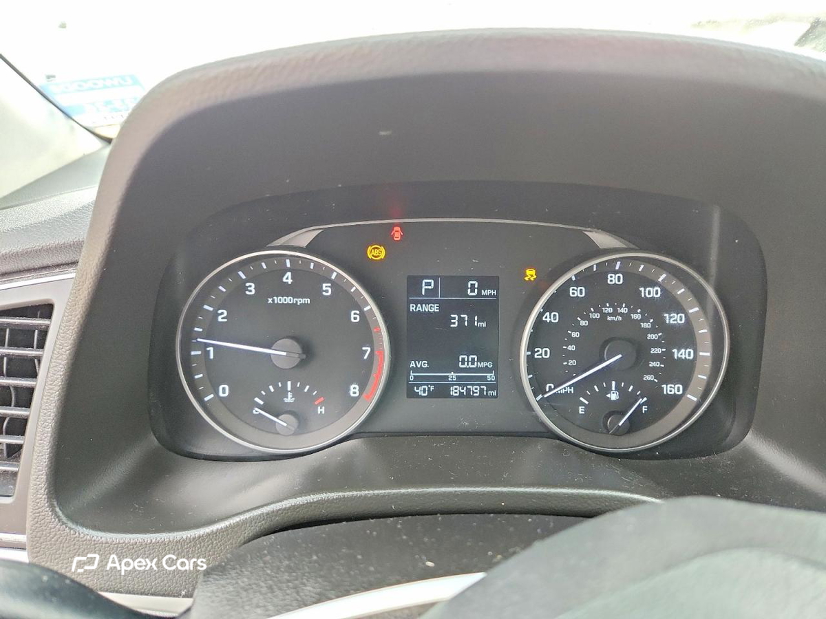 Hyundai Elantra 2017