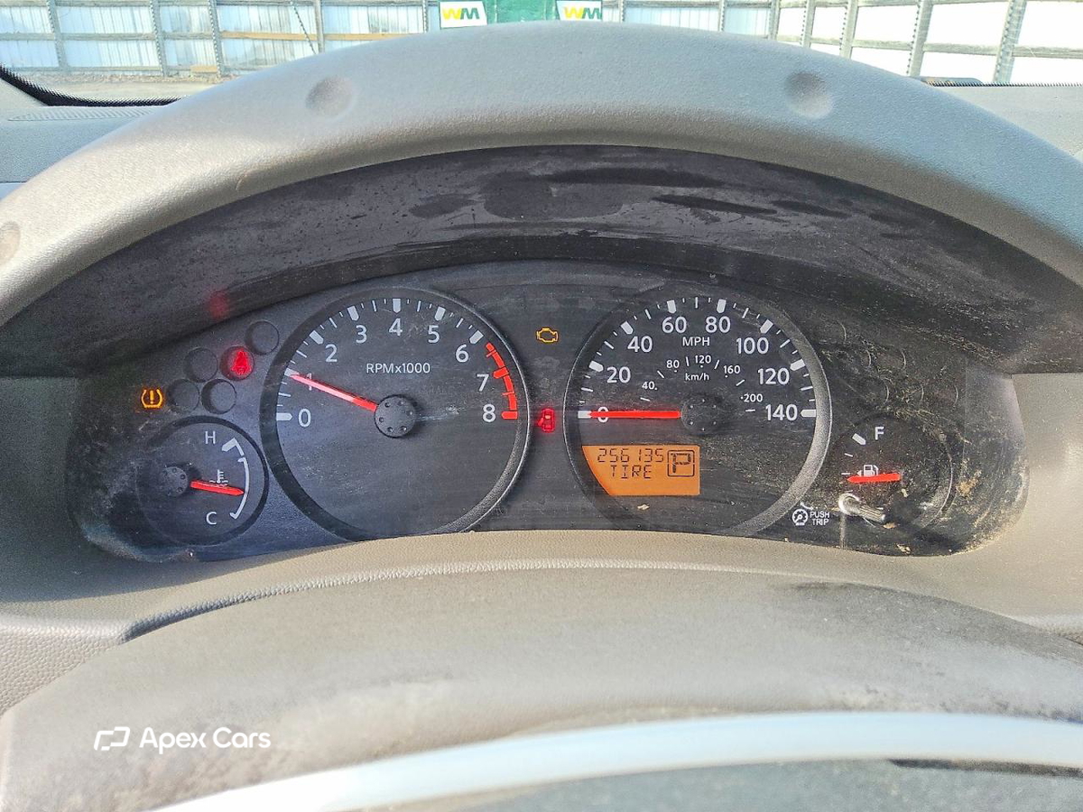 Nissan Navara (Frontier) 2015