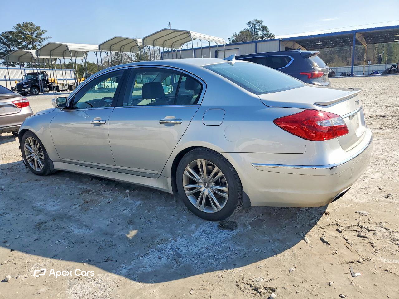 Hyundai Genesis 2012