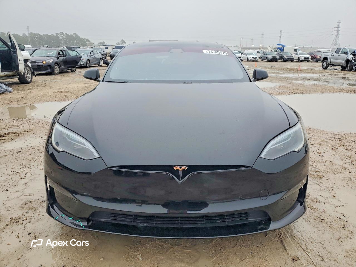 Tesla Model S 2022