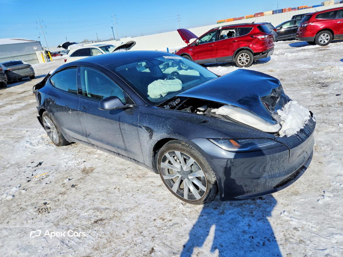 Tesla Model 3 2025