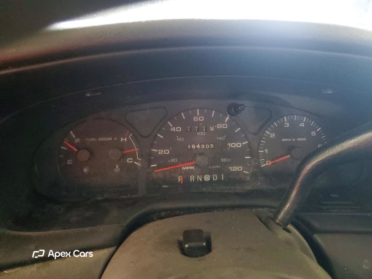 Ford Taurus 2002