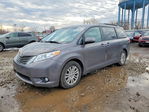 Toyota Sienna 2011