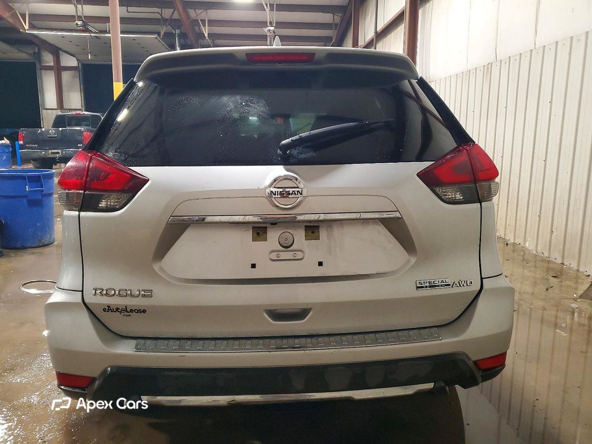 Nissan Rogue 2020