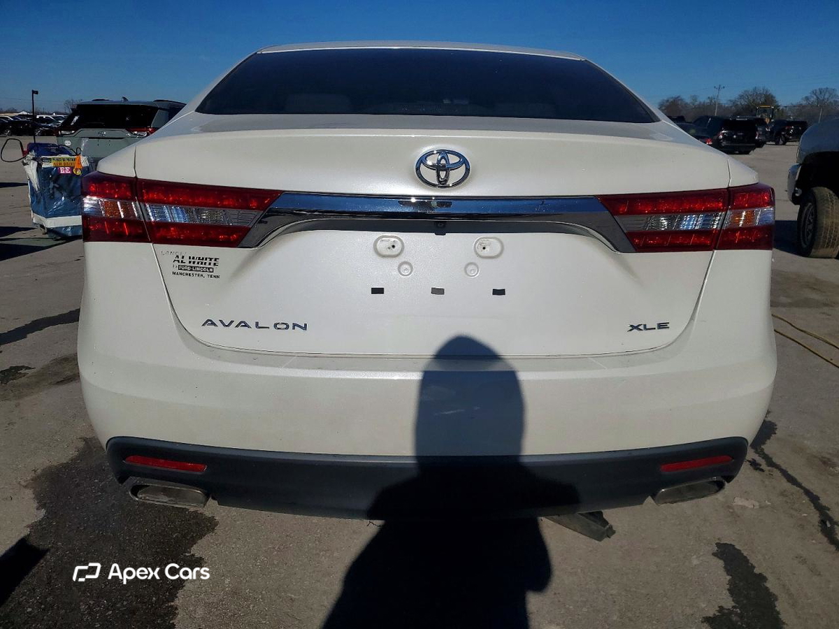 Toyota Avalon 2013