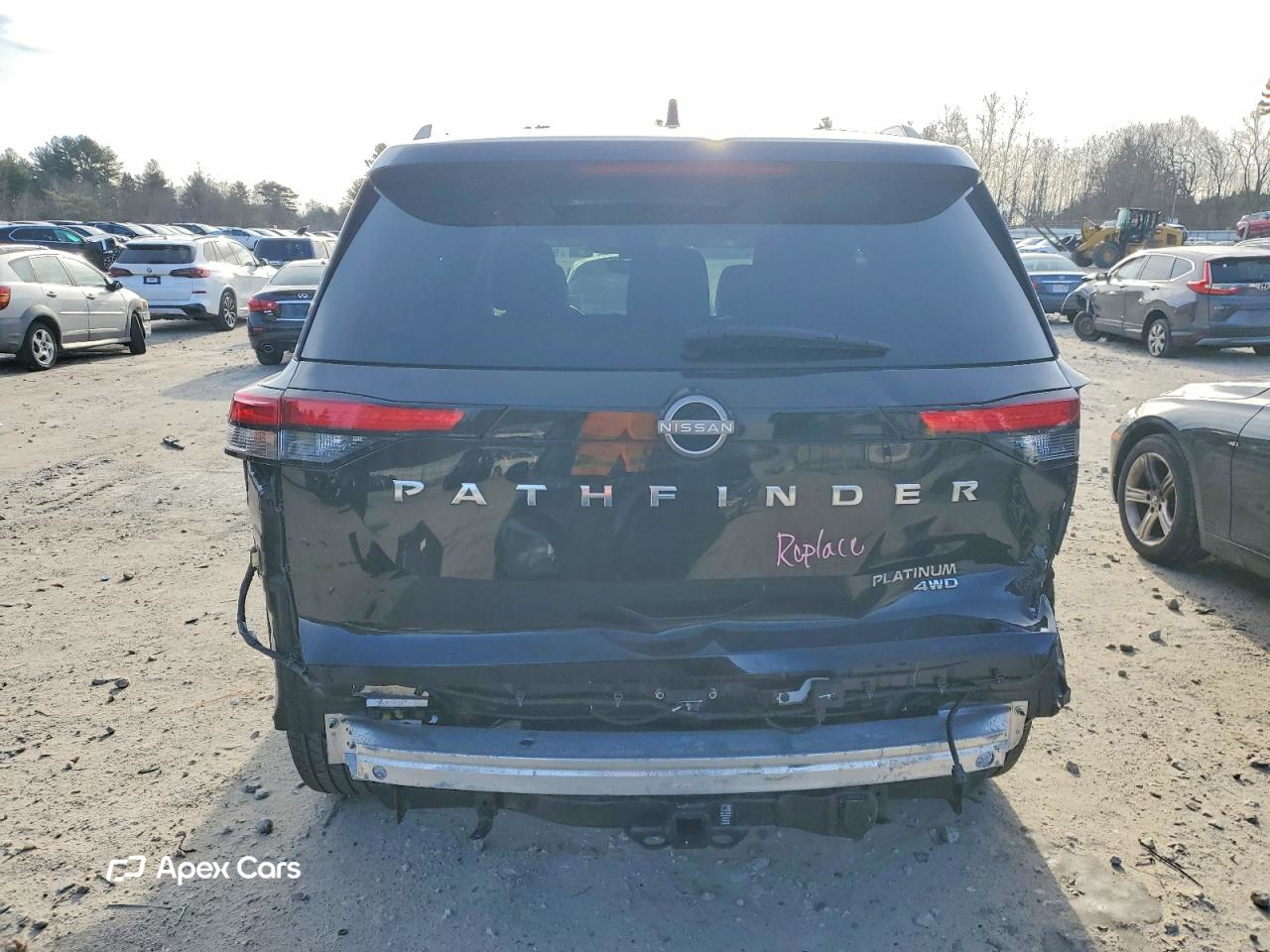 Nissan Pathfinder 2023