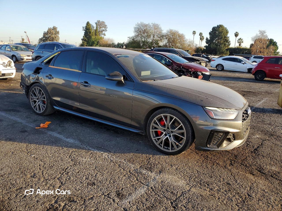 Audi RS4 2020