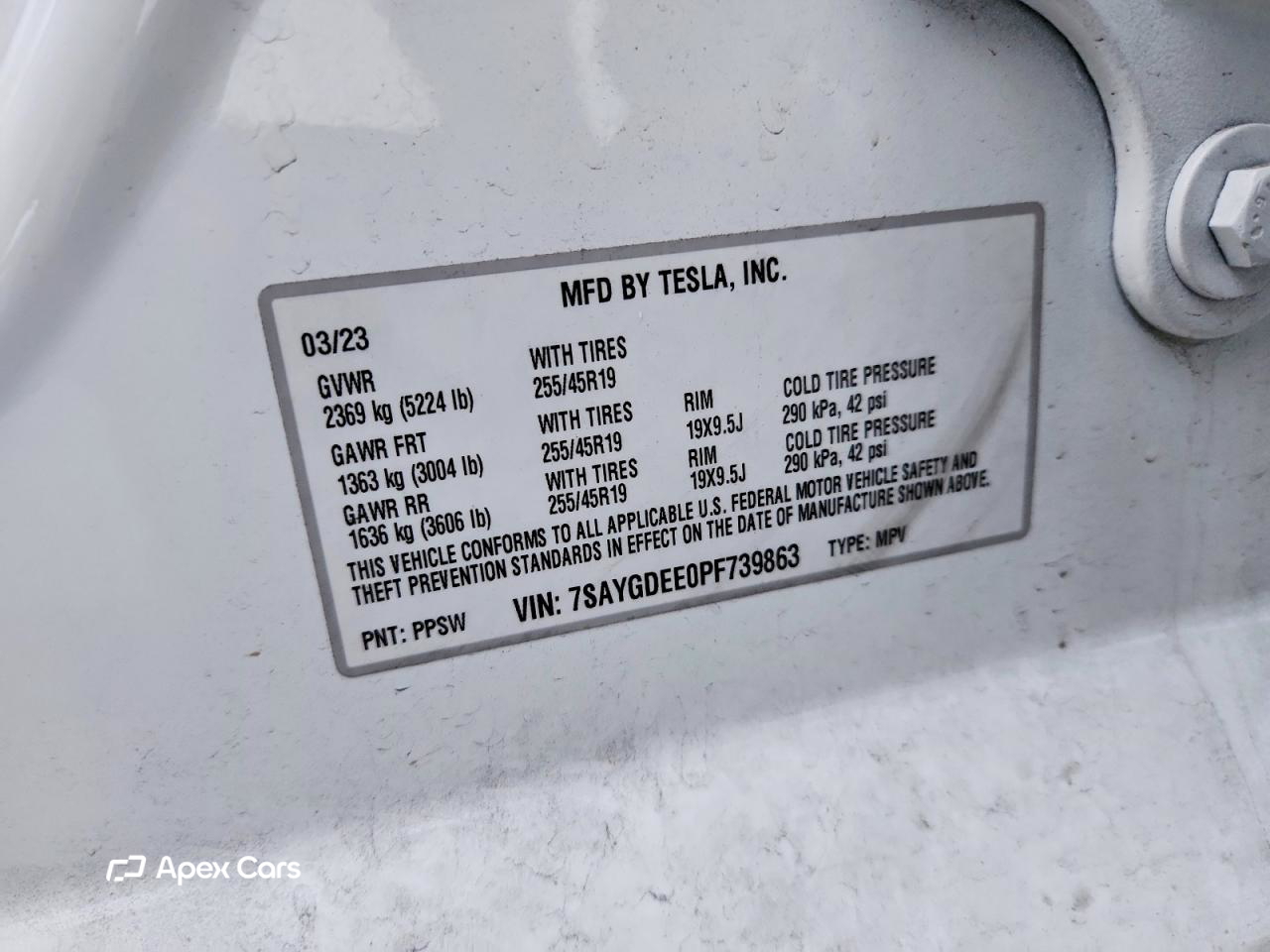 Tesla Model Y 2023