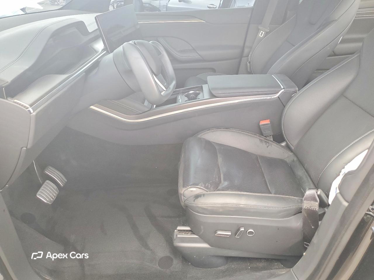 Tesla Model X 2024